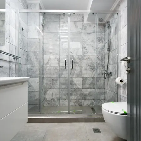 Paoni & By Solid Butoaie *