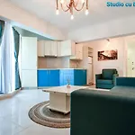 Paoni & By Solid Butoaie Apartment *