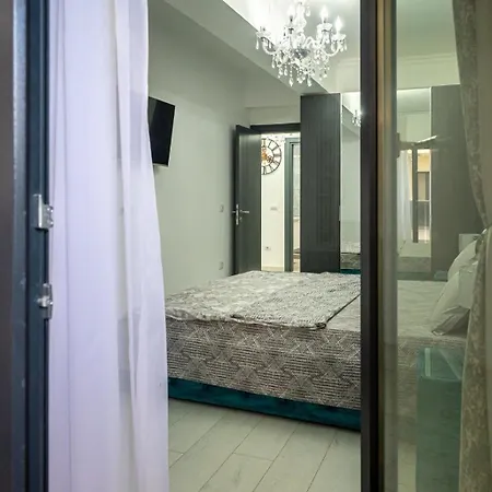 Paoni & By Solid Butoaie * Mamaia