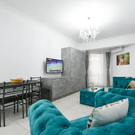 Paoni & By Solid Butoaie Mamaia