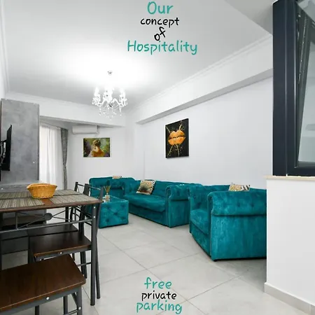 Appartement Paoni & By Solid Butoaie *