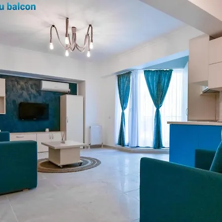 Paoni & By Solid Butoaie Apartment